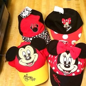 Disney's Minnie and Mickey mouse hat bundle